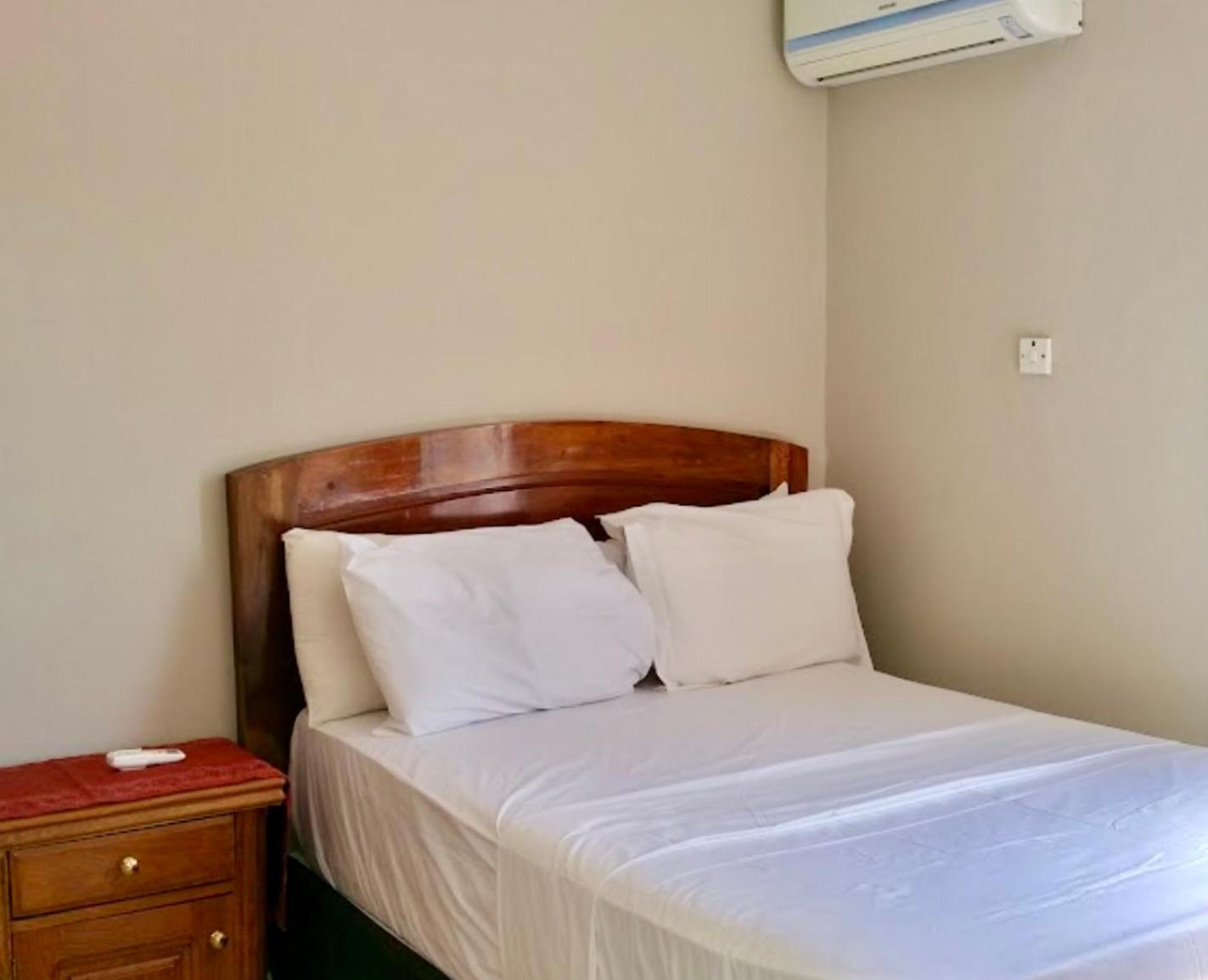 Summer Grove Villa Kololi Dış mekan fotoğraf