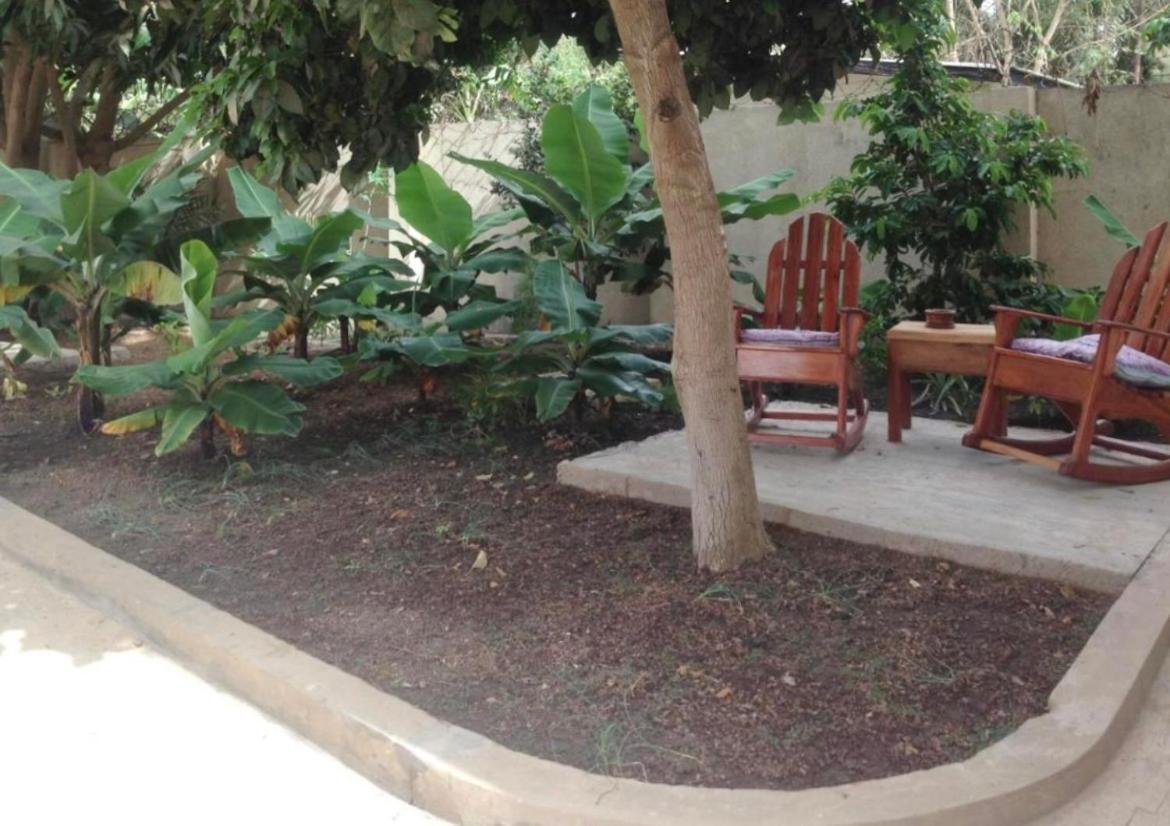 Summer Grove Villa Kololi Dış mekan fotoğraf