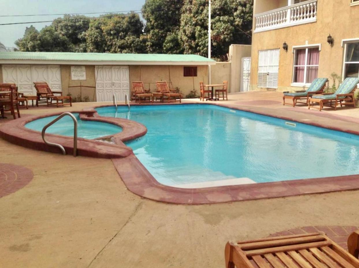 Summer Grove Villa Kololi Dış mekan fotoğraf